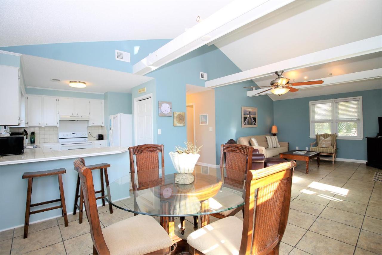 Salty Shack Unit C - Salty Shack - Dog Friendly Home - Across From The Beach - Central Location! Folly Beach Exteriér fotografie