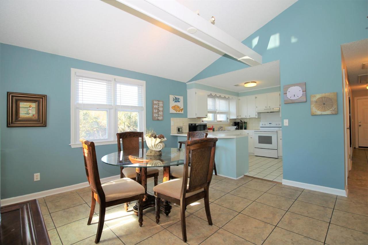 Salty Shack Unit C - Salty Shack - Dog Friendly Home - Across From The Beach - Central Location! Folly Beach Exteriér fotografie