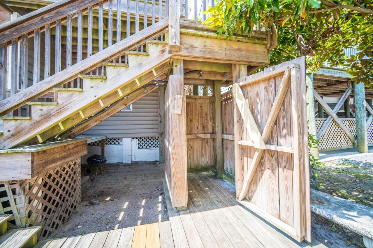 Salty Shack Unit C - Salty Shack - Dog Friendly Home - Across From The Beach - Central Location! Folly Beach Exteriér fotografie
